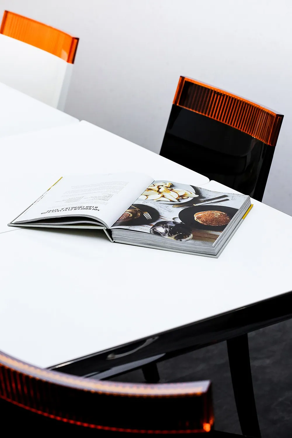 Kartell+Magis演绎简约高级办公空间